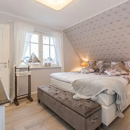 Hus Nike * Zingst